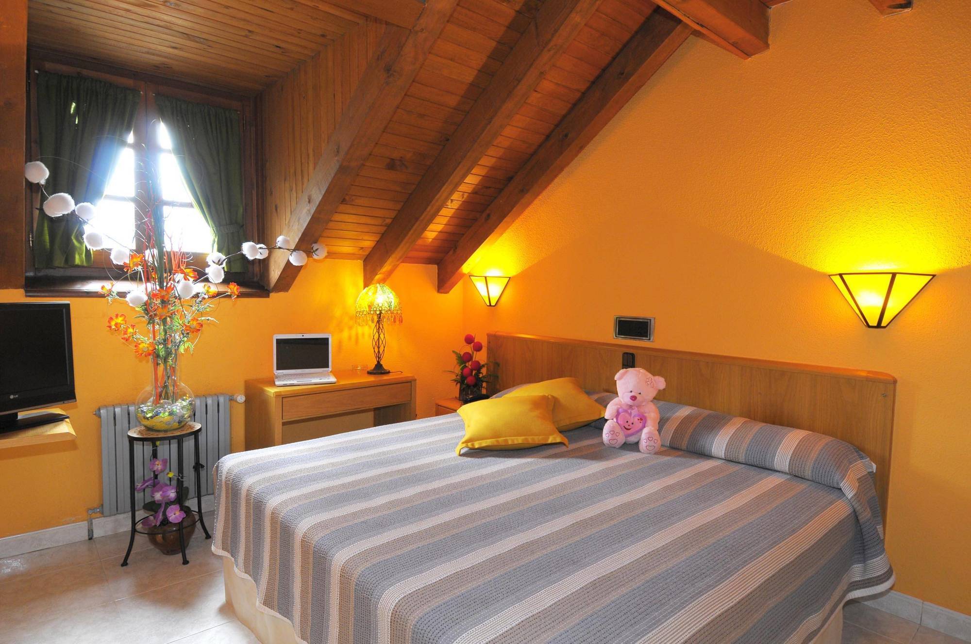 San Anton Benasque Quarto foto